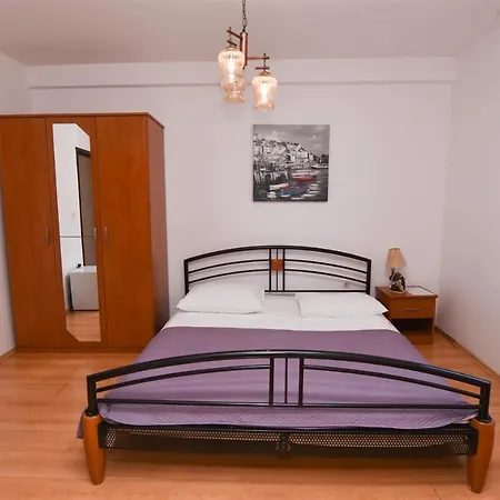 Guest house Bozena Primosten
