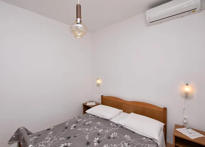 Guest house Bozena 3*