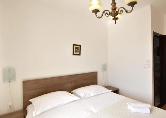 Bozena 3* Primošten